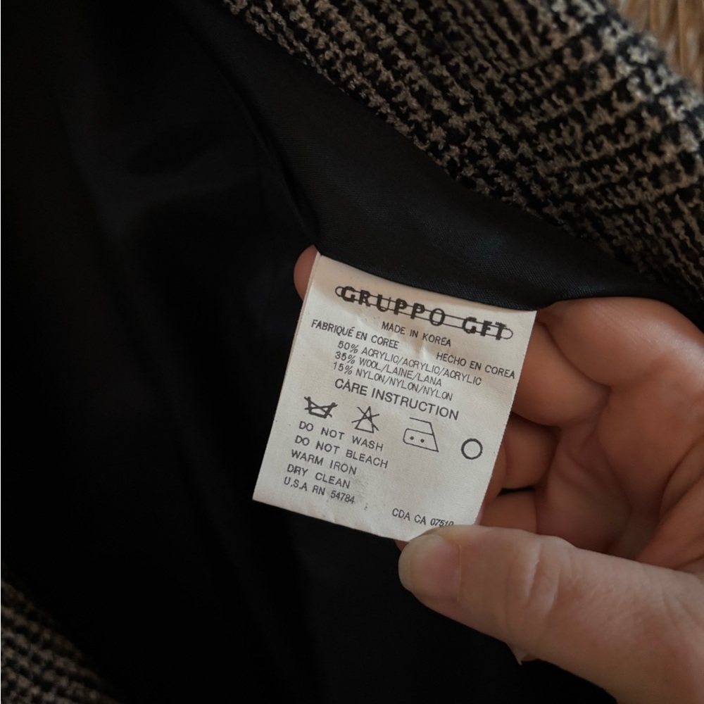 Vintage Emanuel Ungaro Coat - Picture 4 of 5
